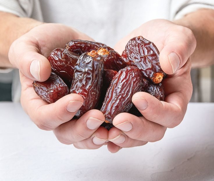 ISO Certified Bulk Iranian Piarom Dates Wholesale Supply for Military Stockpiles & Armed Forces Food Rations